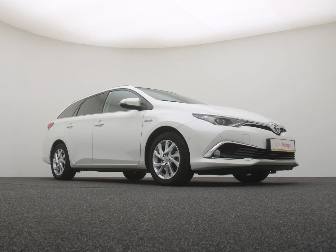 Toyota Auris | 10
