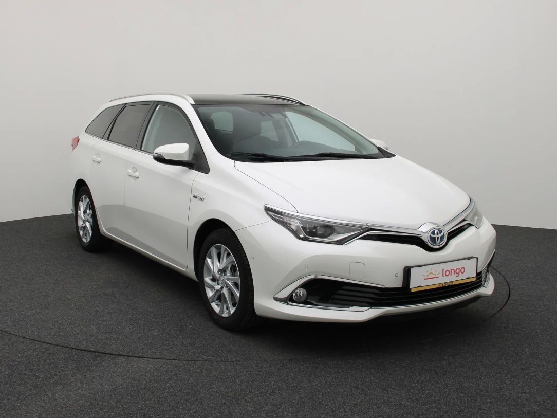 Toyota Auris | 9
