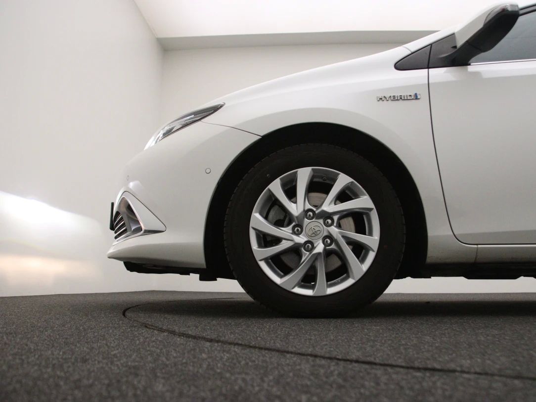 Toyota Auris | 26