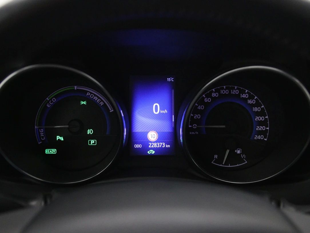 Toyota Auris | 18