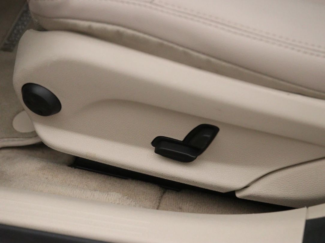 Mercedes-Benz C220 | 38