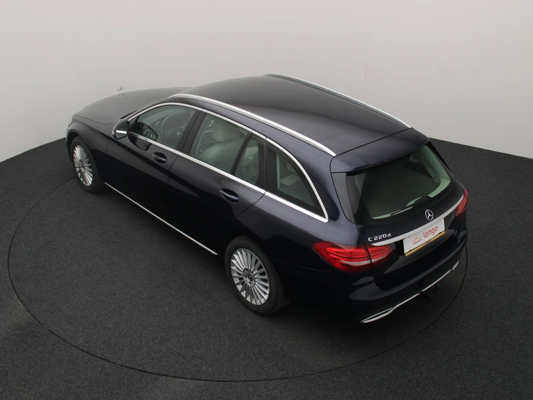 Mercedes-Benz C220 | 11