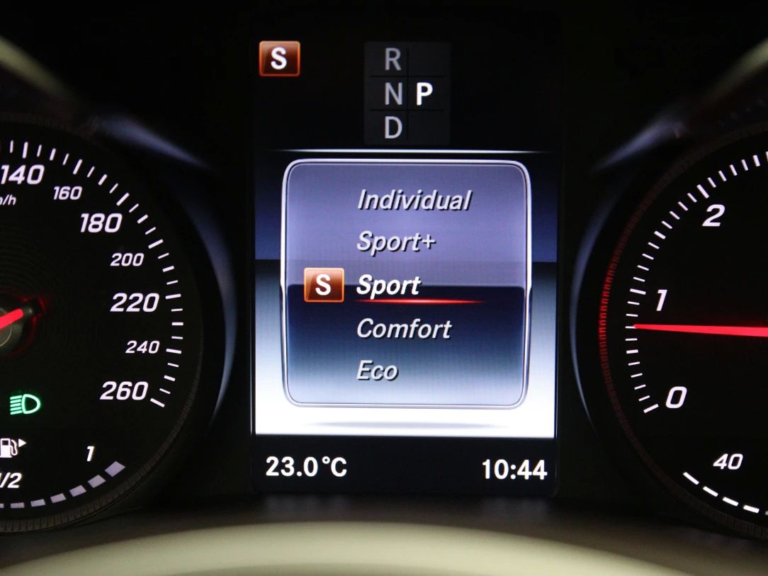 Mercedes-Benz C220 | 31