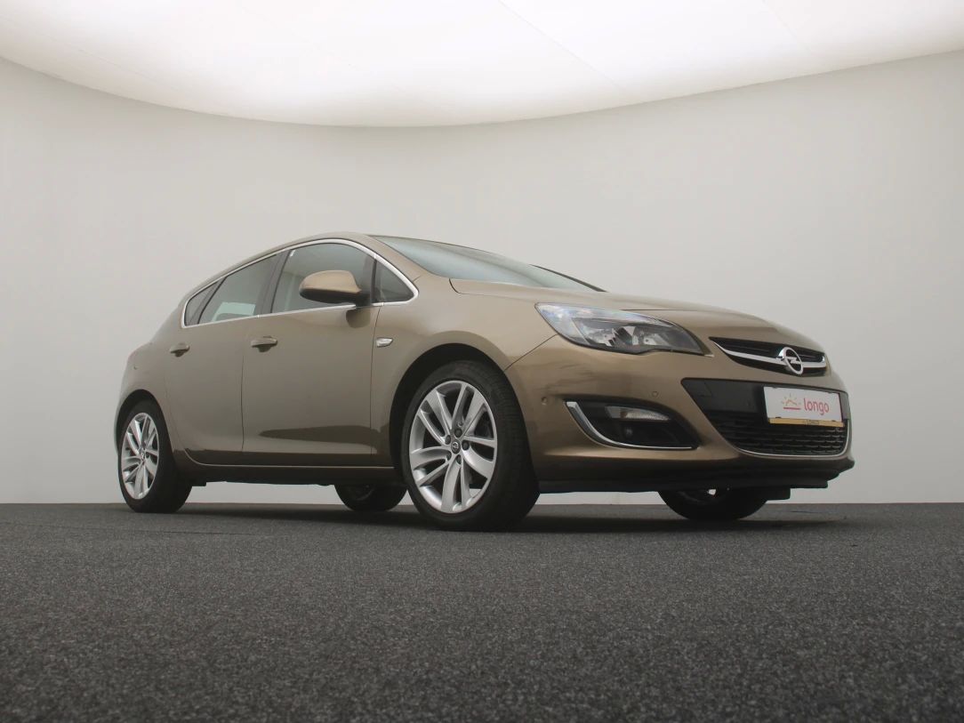 Opel Astra | 10