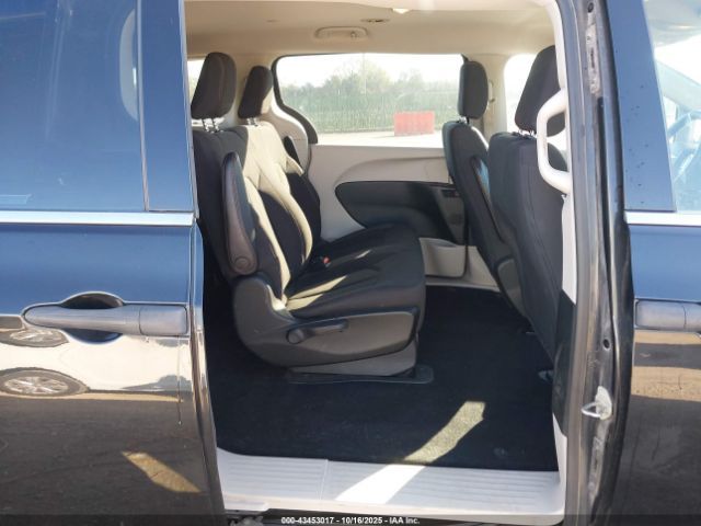 Chrysler Pacifica | 7