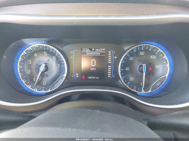 Chrysler Pacifica | 6