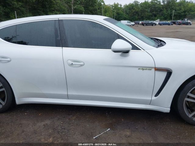 Porsche Panamera | 12