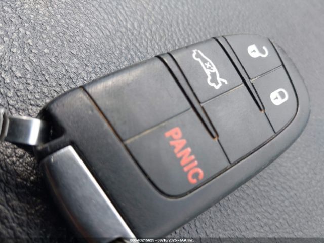 Dodge Challenger | 10