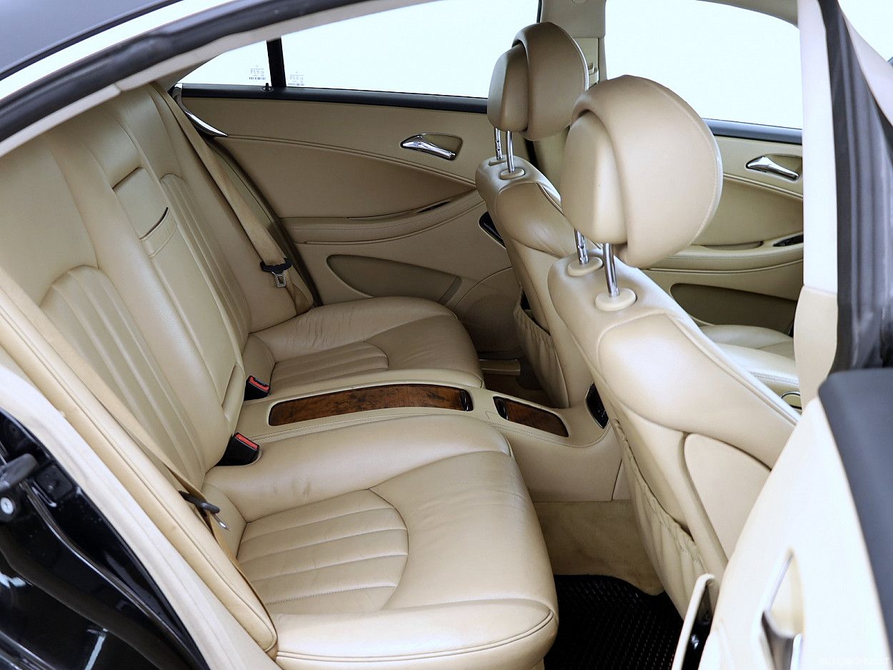 Mercedes-Benz CLS320 | 6