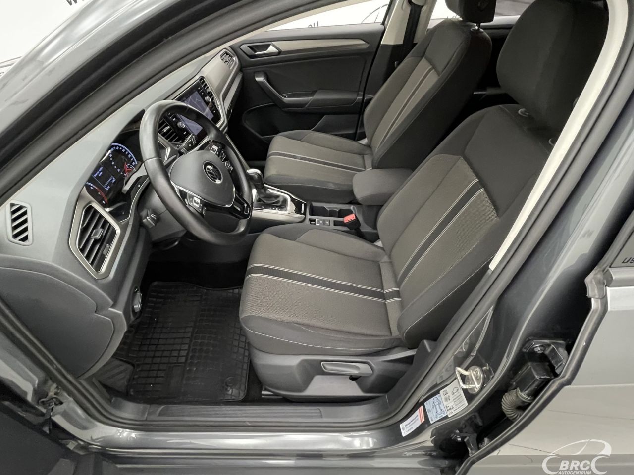 Volkswagen T-Roc | 20