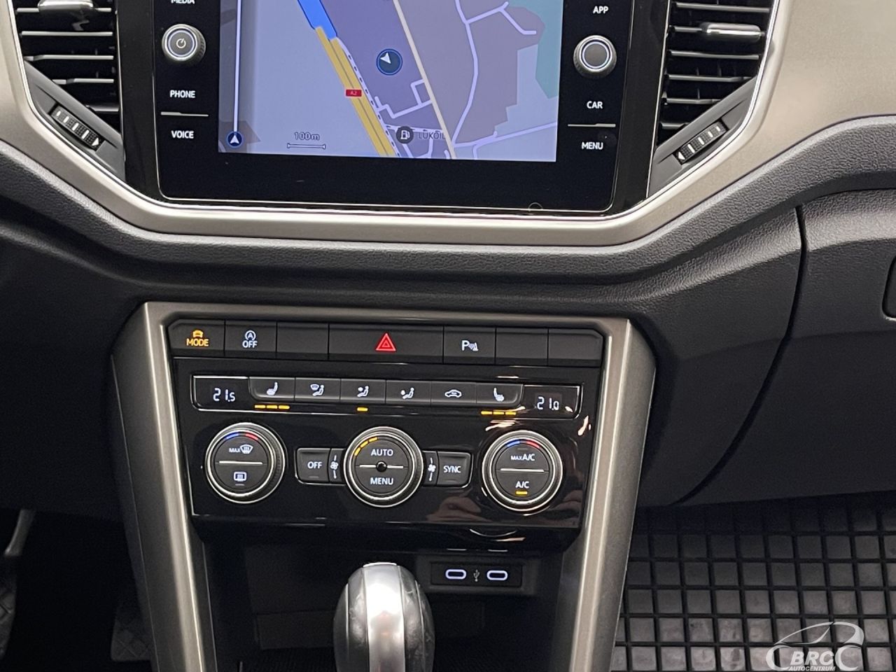 Volkswagen T-Roc | 16