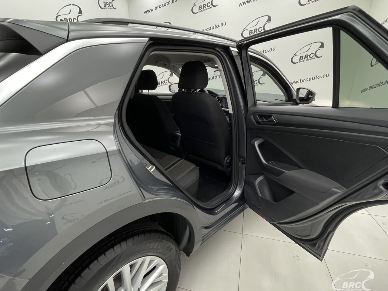 Volkswagen T-Roc | 12