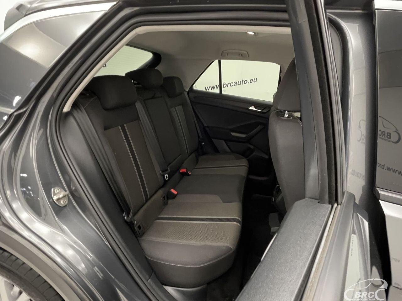 Volkswagen T-Roc | 11