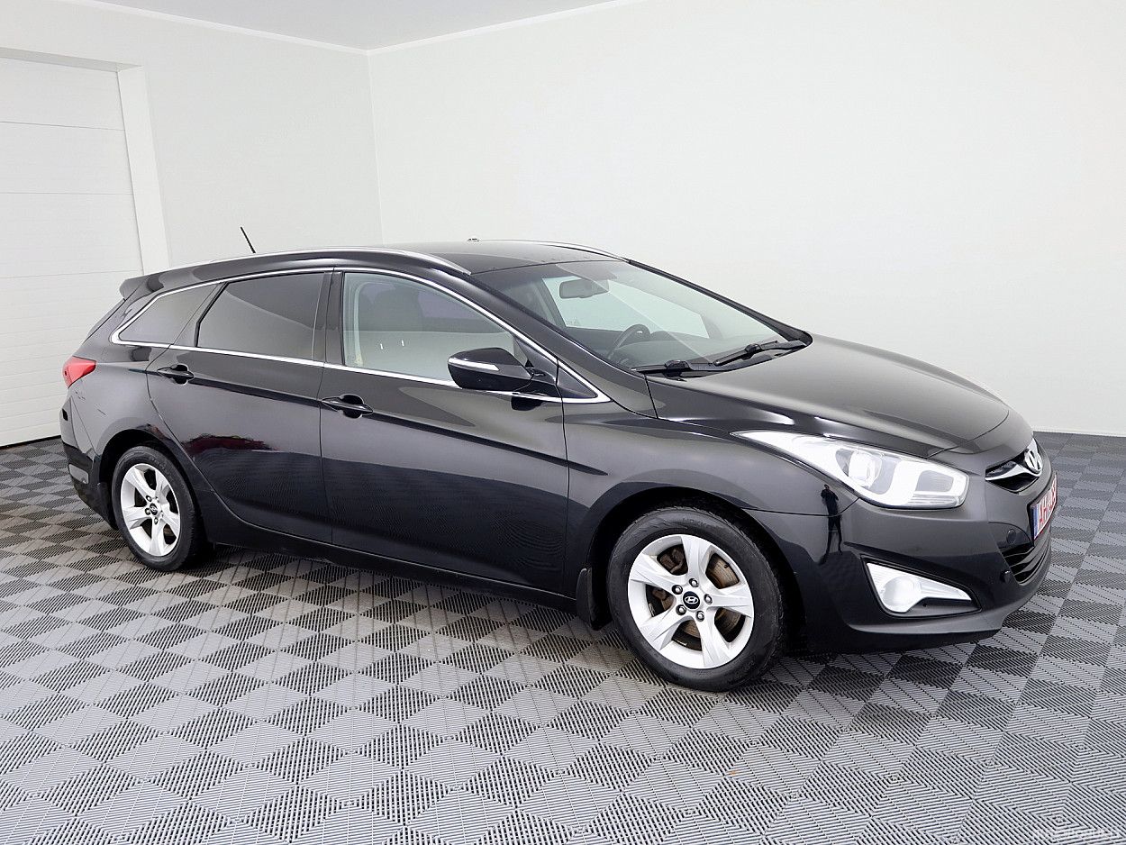 Hyundai i40, 2.0 l., universalas