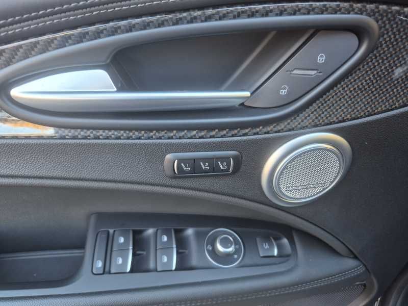 Alfa Romeo Stelvio | 22