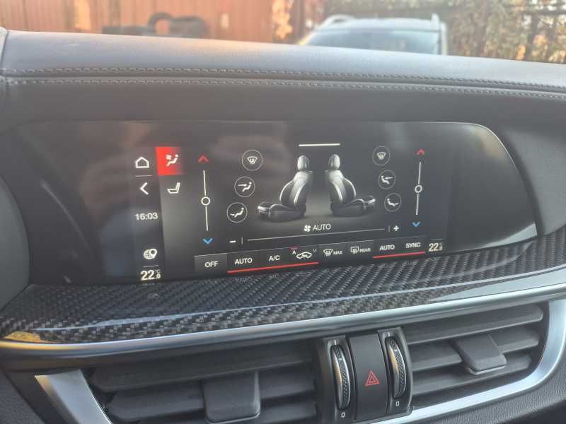 Alfa Romeo Stelvio | 16