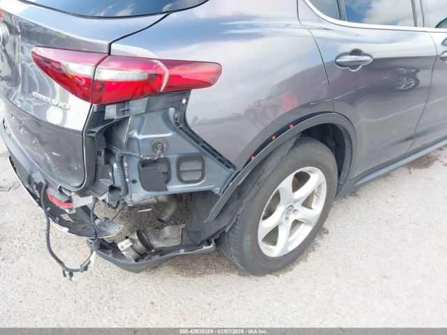 Alfa Romeo Stelvio | 16