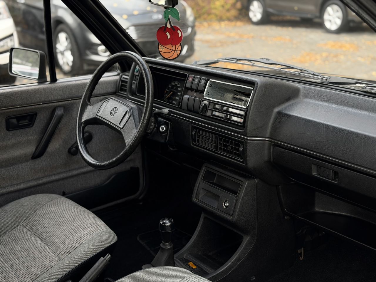 Volkswagen Golf | 10