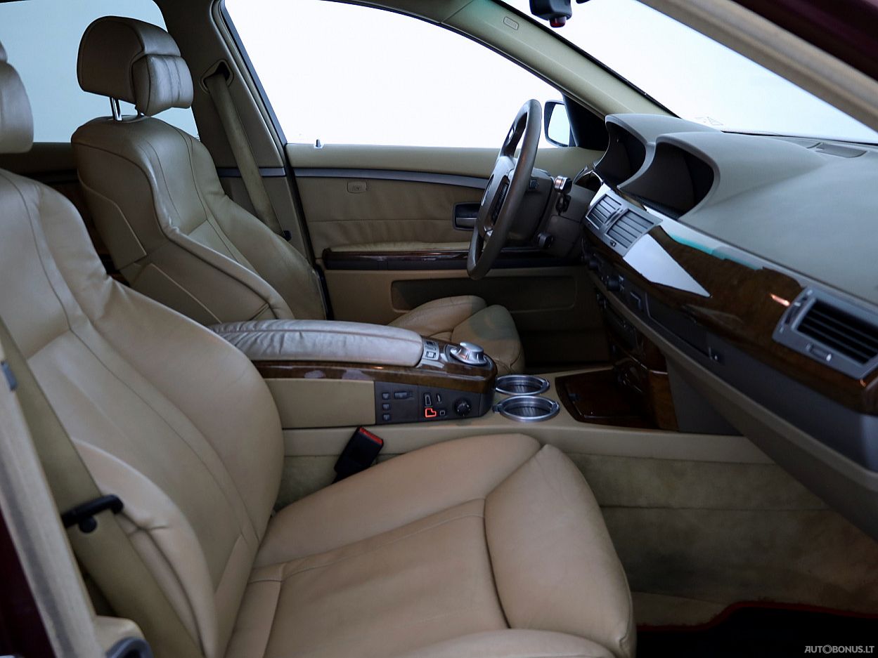 BMW 735 | 5