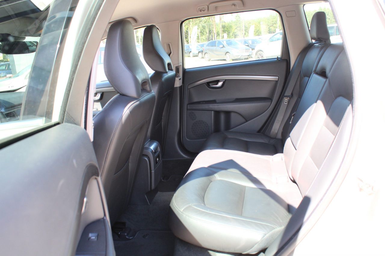 Volvo V70 | 10