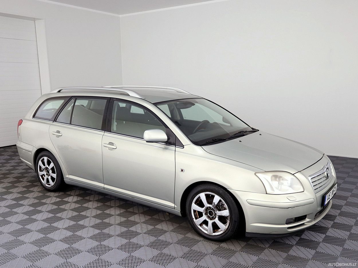 Toyota Avensis, 2.0 l., universalas