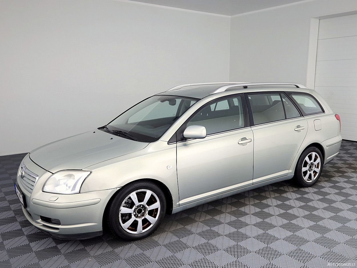 Toyota Avensis | 1