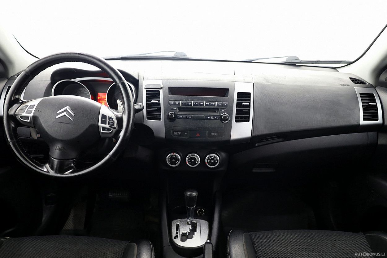 Citroen C-Crosser  | 4