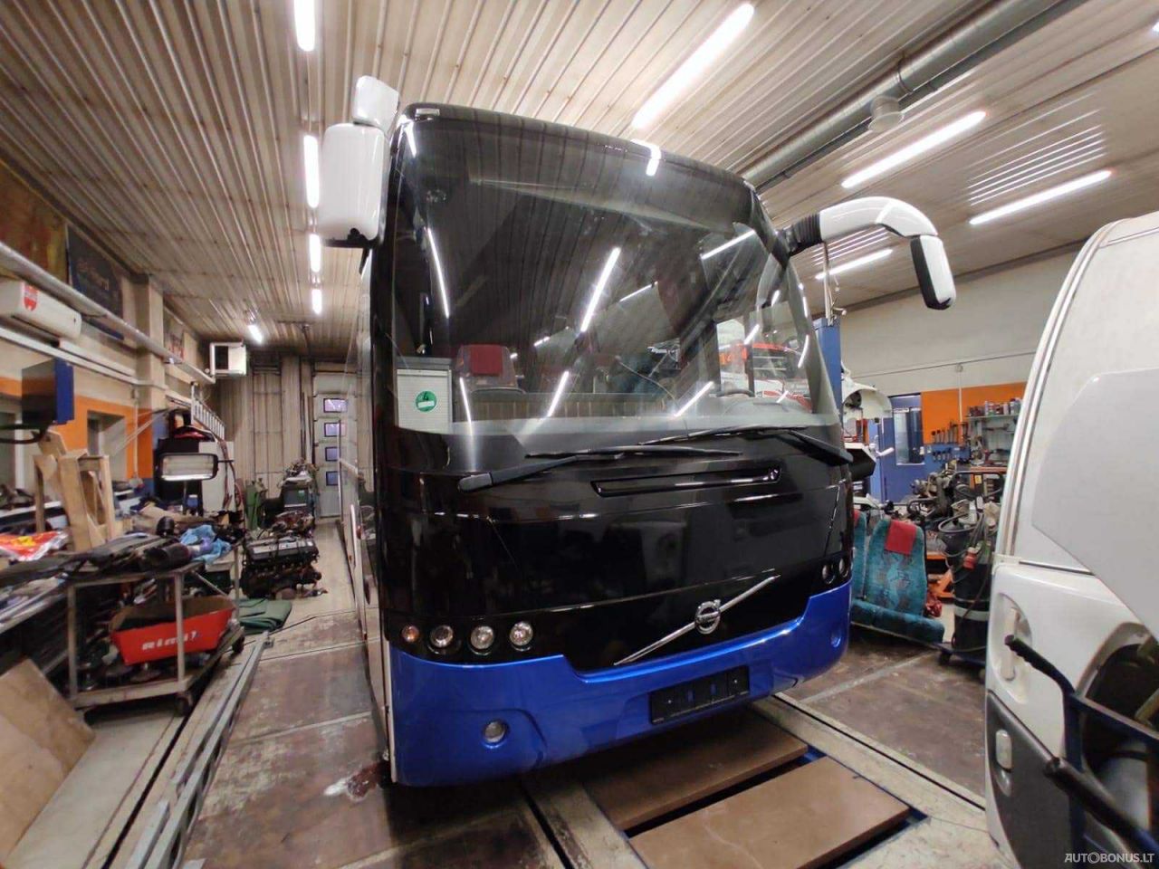 Volvo B12B, Прицепной домик