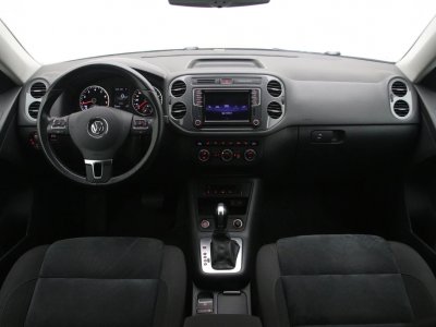 Volkswagen Tiguan | 1