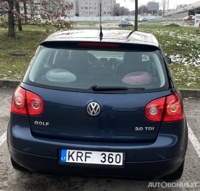 Volkswagen Golf | 3
