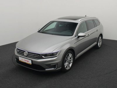 Volkswagen Passat, 1.4 l., universalas