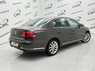 Volkswagen Passat | 1