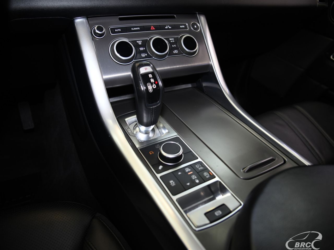 Land Rover Range Rover | 24