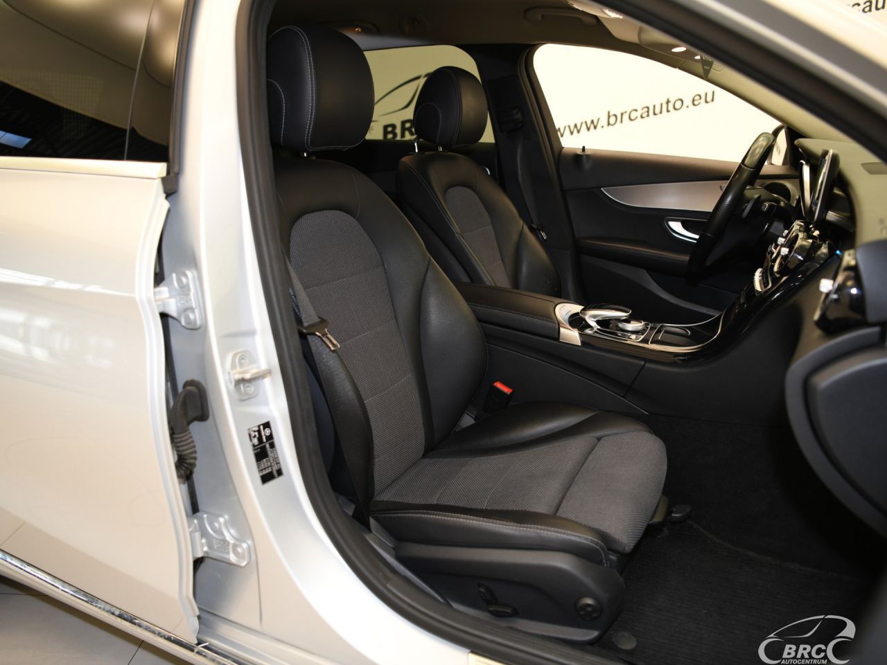 Mercedes-Benz C220 | 7