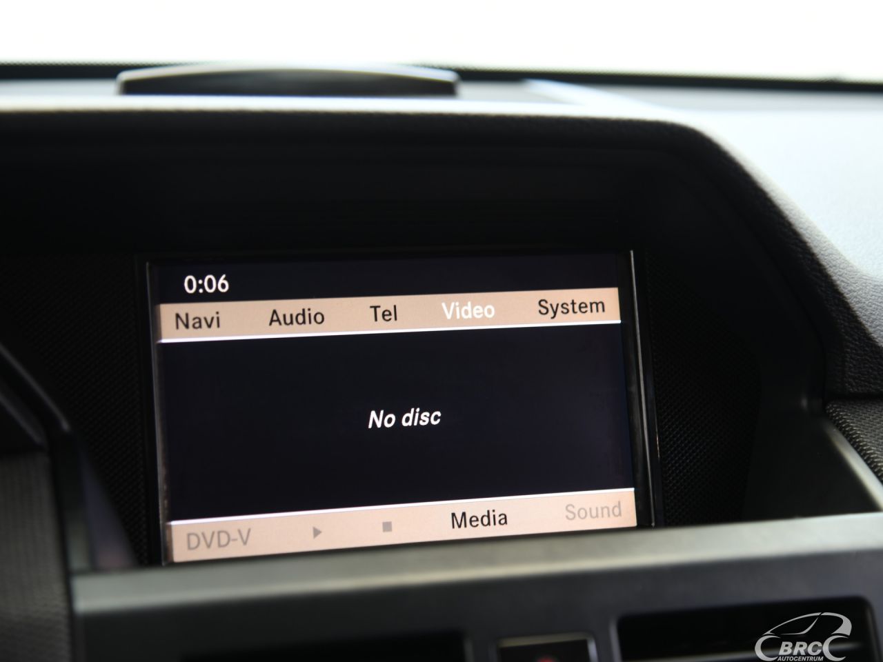 Mercedes-Benz GLK220 | 33