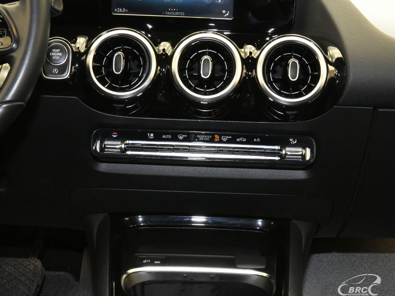 Mercedes-Benz B180 | 15