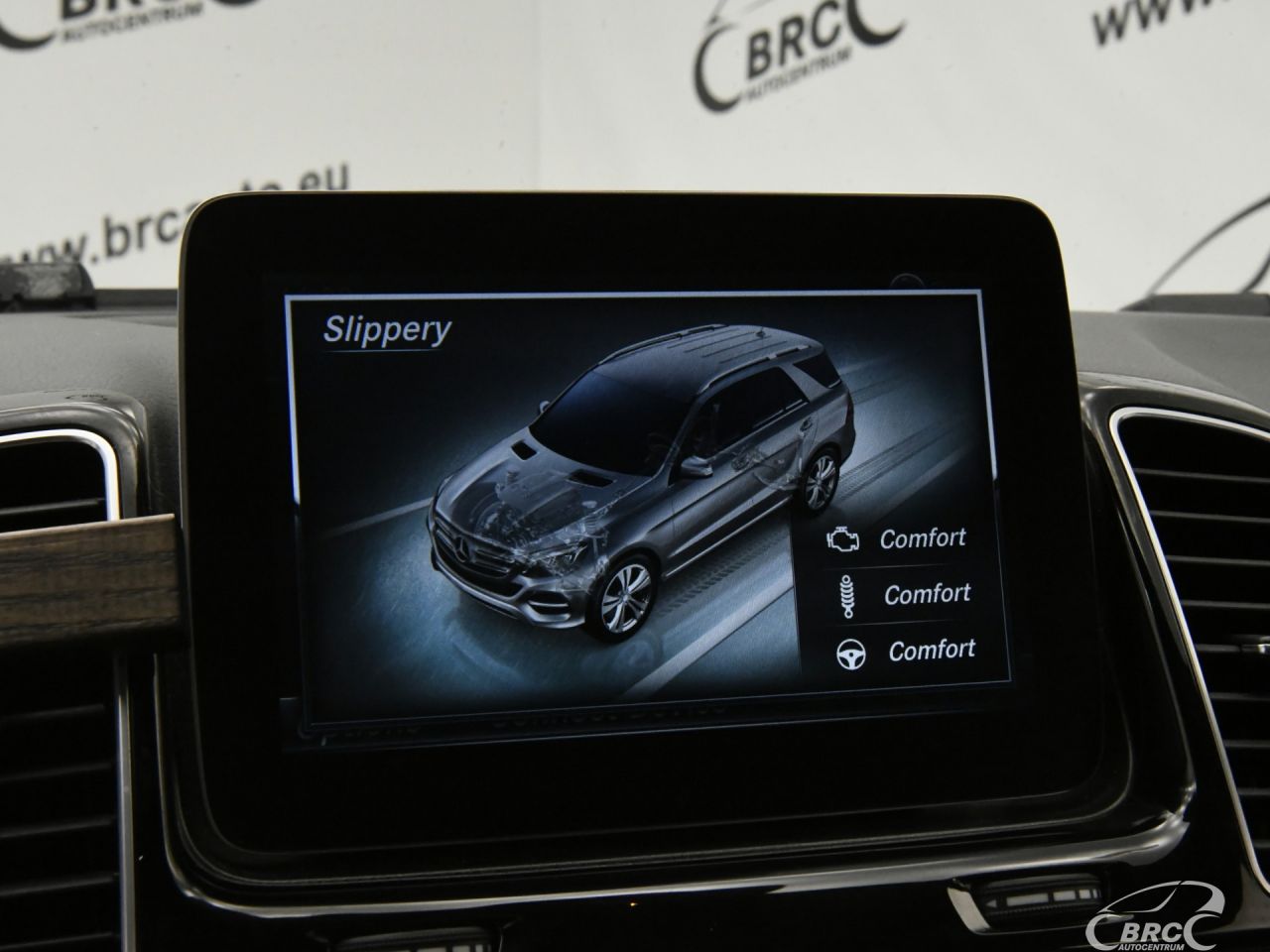 Mercedes-Benz GLE350 | 44