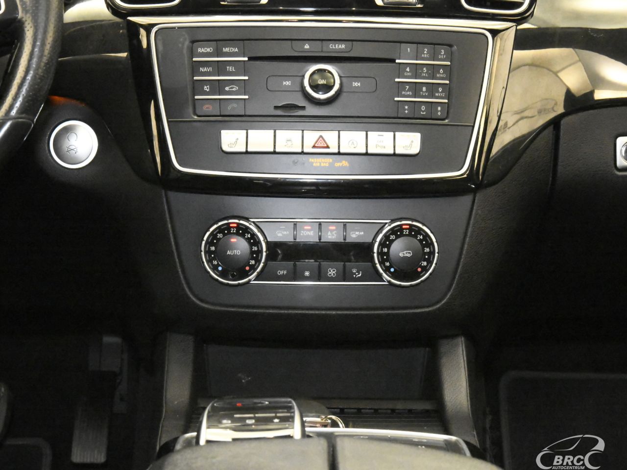 Mercedes-Benz GLE350 | 18