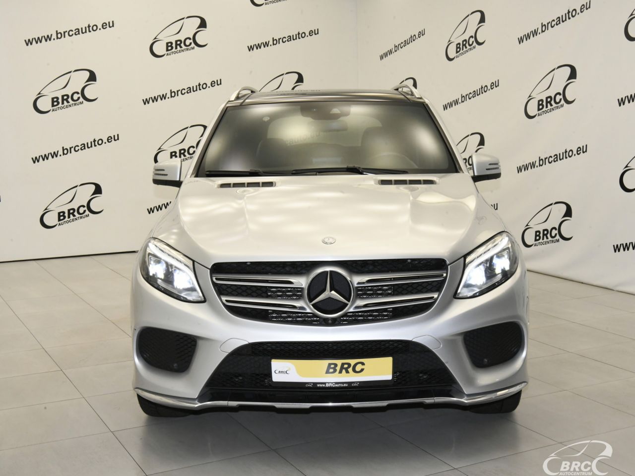 Mercedes-Benz GLE350 | 54