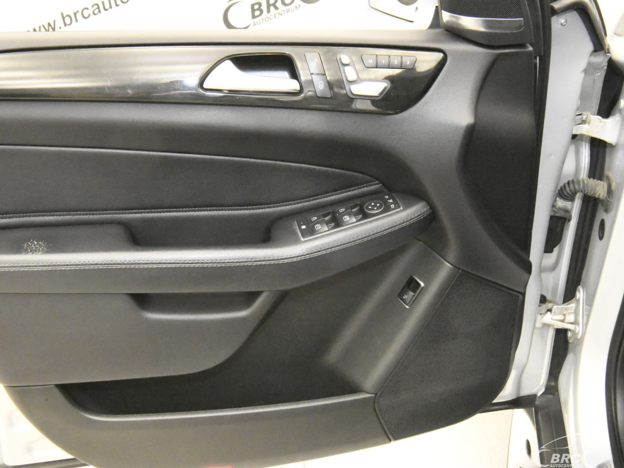 Mercedes-Benz GLE350 | 21