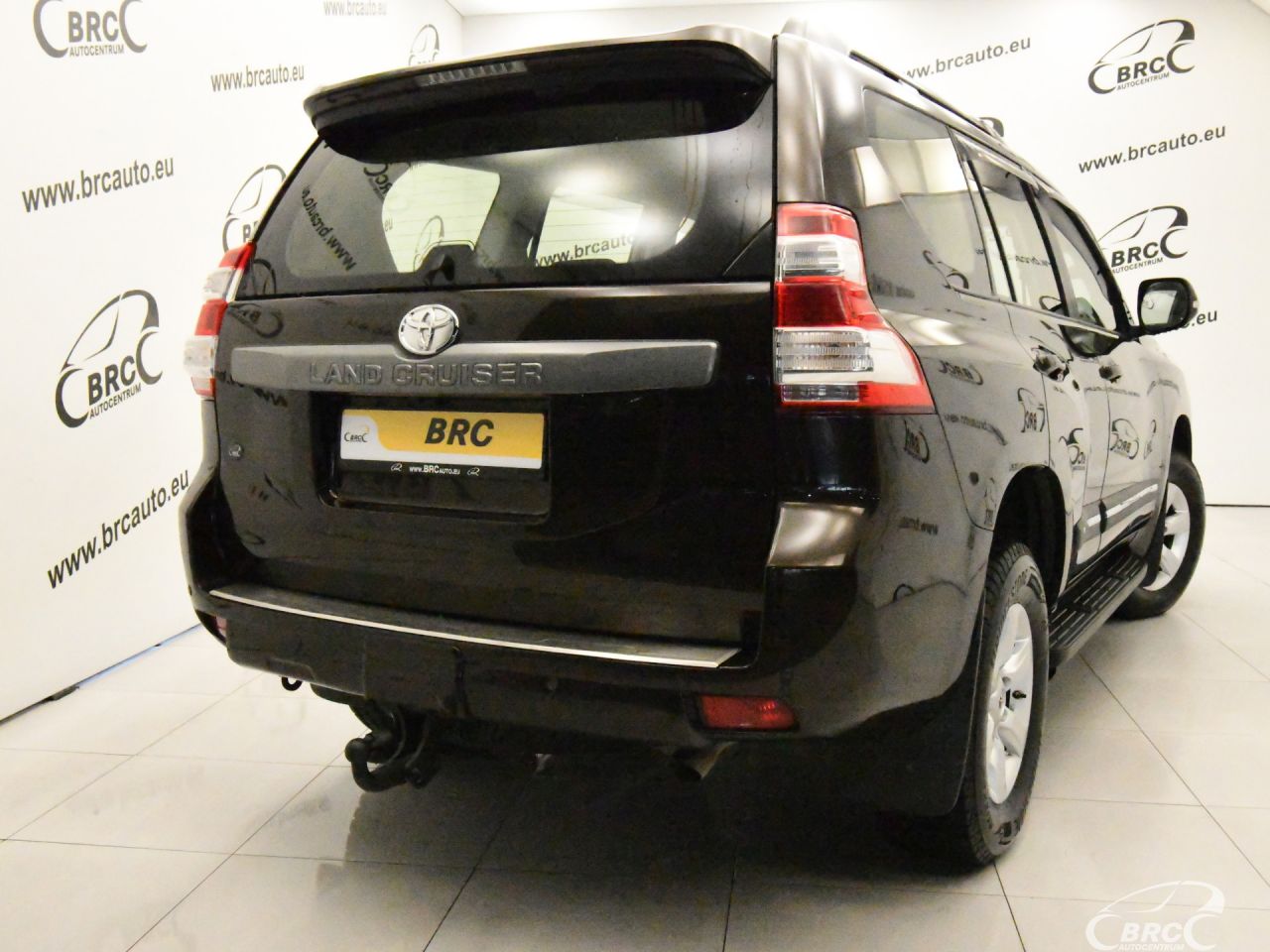 Toyota Land Cruiser | 48