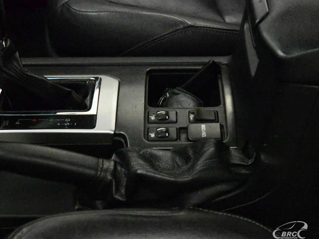 Toyota Land Cruiser | 22