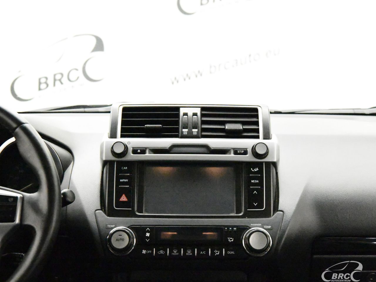 Toyota Land Cruiser | 14