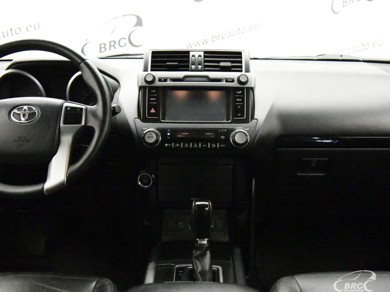 Toyota Land Cruiser | 13