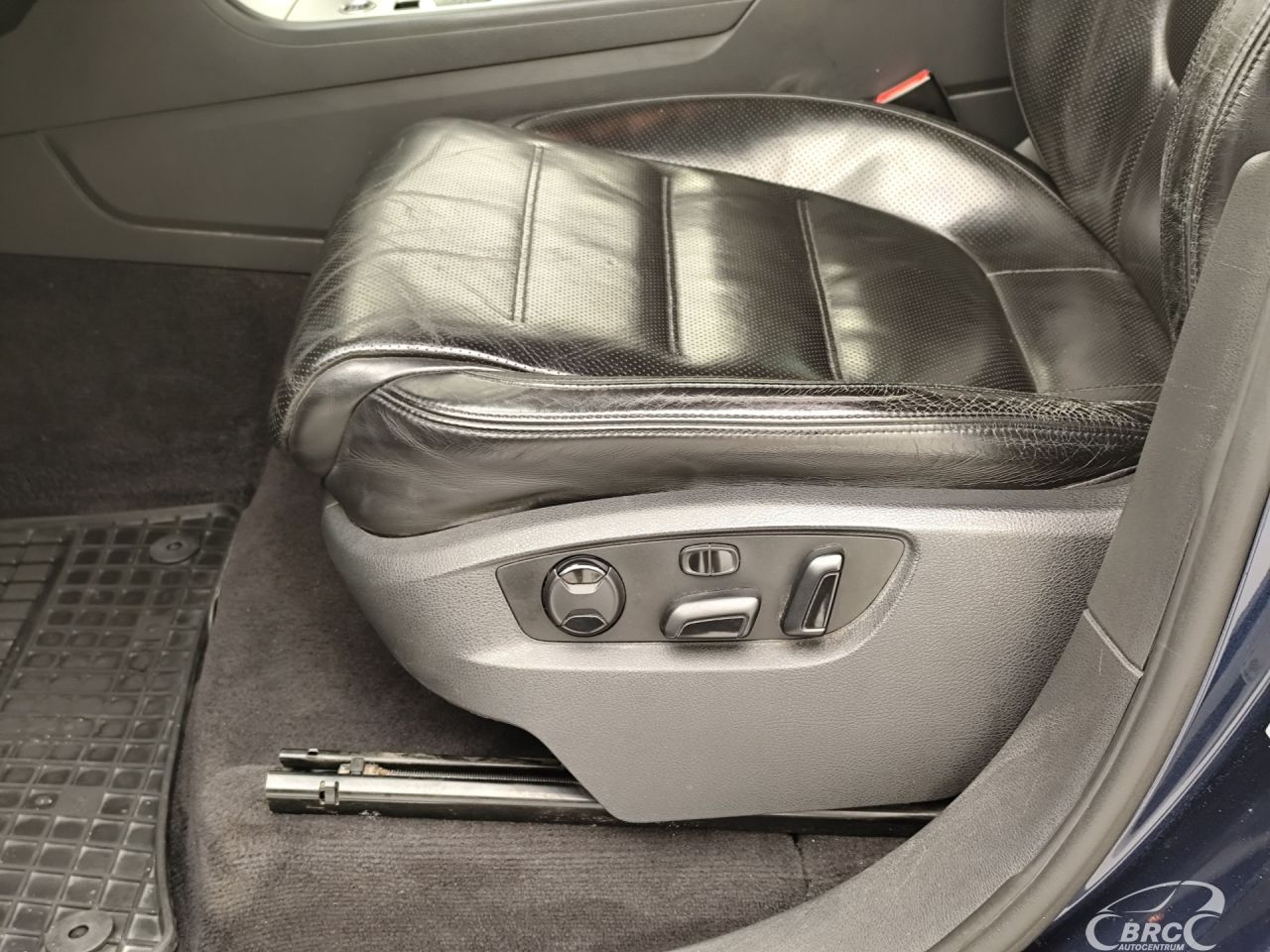 Volkswagen Touareg | 12