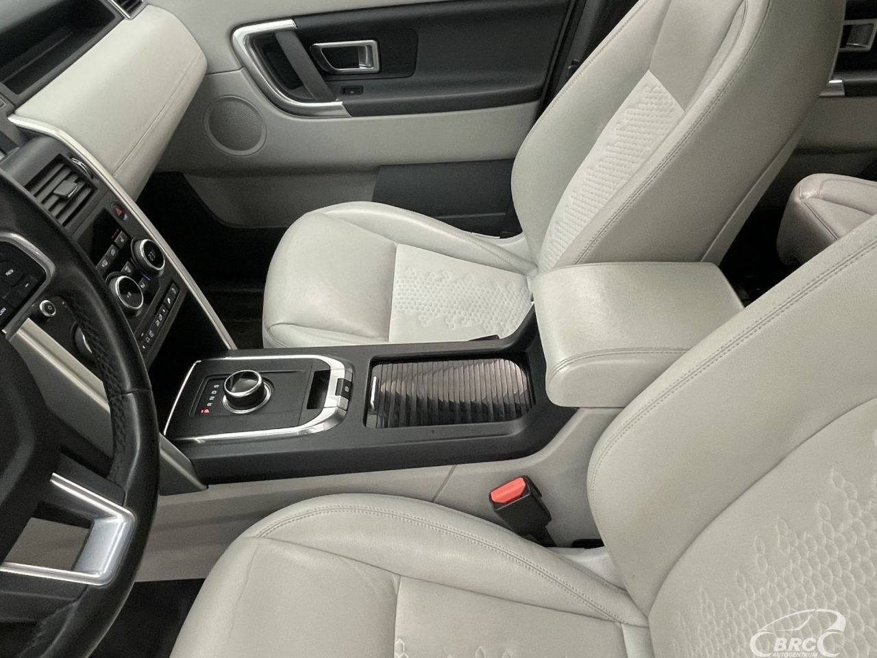 Land Rover Discovery | 23