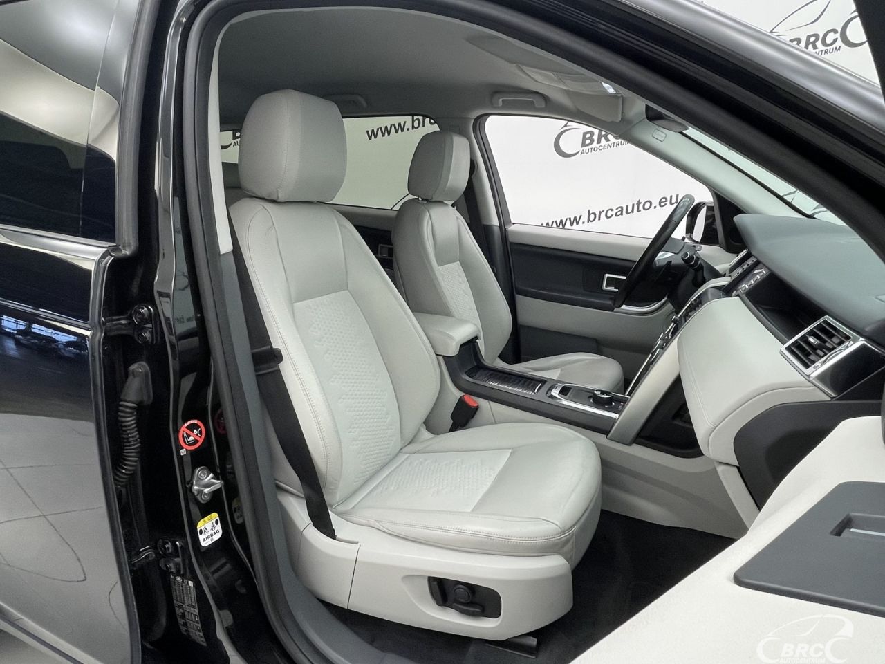 Land Rover Discovery | 6