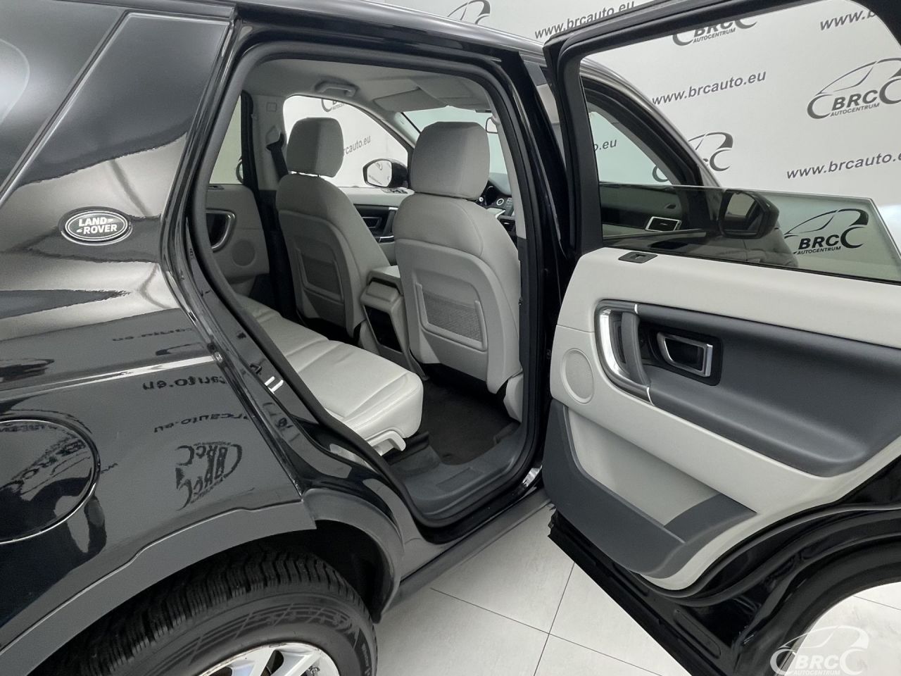 Land Rover Discovery | 11