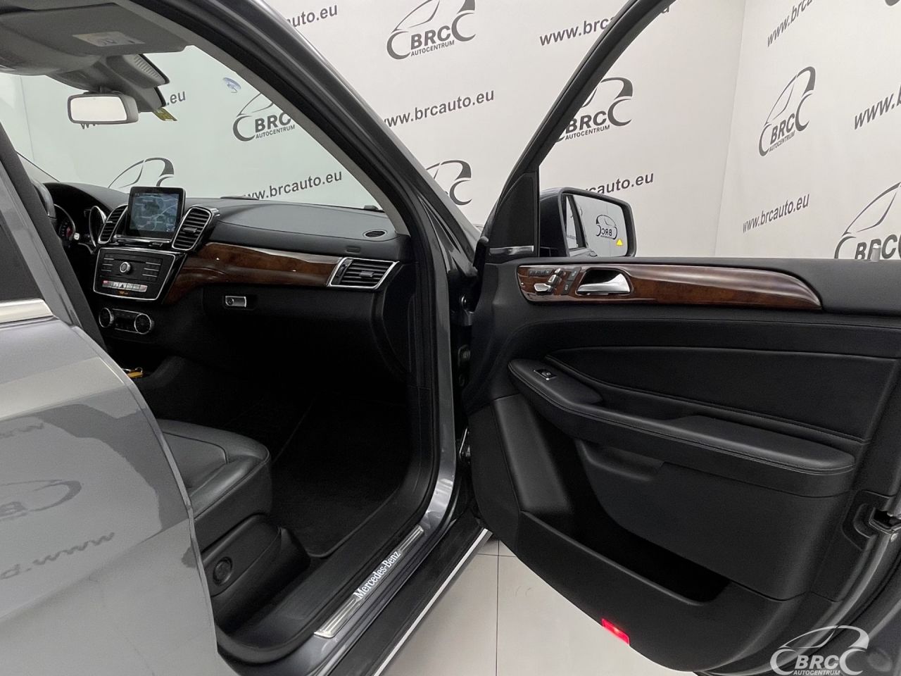 Mercedes-Benz GLS350 | 7