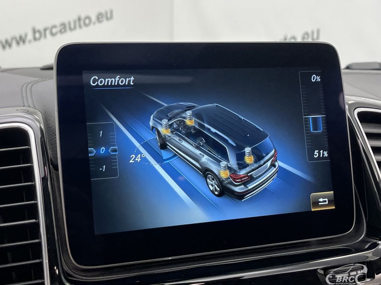 Mercedes-Benz GLS350 | 39